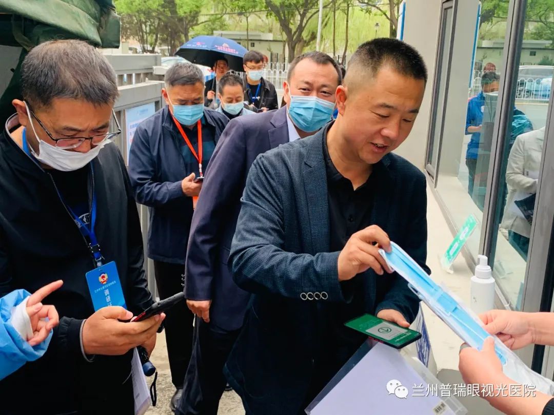西園街道人大代表、政協(xié)委員調(diào)研組蒞臨我院指導(dǎo)工作！
