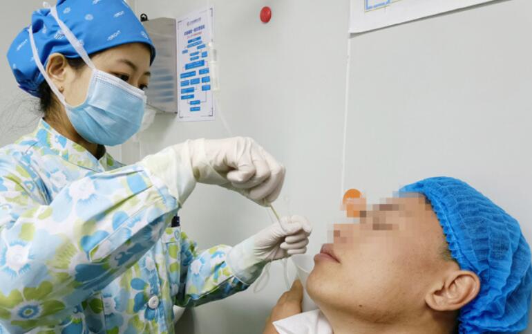 300度近視拖到900度近視，近視手術(shù)是什么感受？