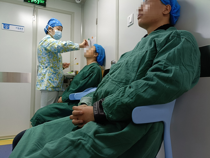 300度近視拖到900度近視，近視手術(shù)是什么感受？